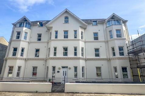 Apt 12, Griffin House (3).jpg