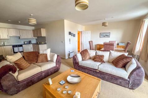 Apt 12, Griffin House (52).jpg