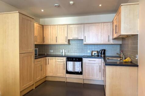 Apt 12, Griffin House (46).jpg