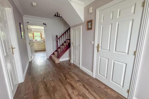 11 Close Cronk (8).jpg