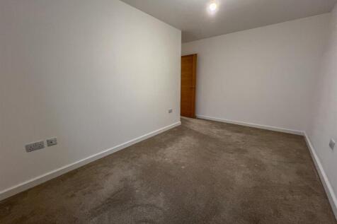 9 Poulsom Avenue-14.jpg