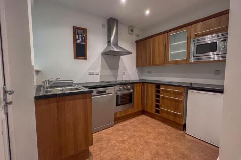 House 13 The Courtyard-07.jpg