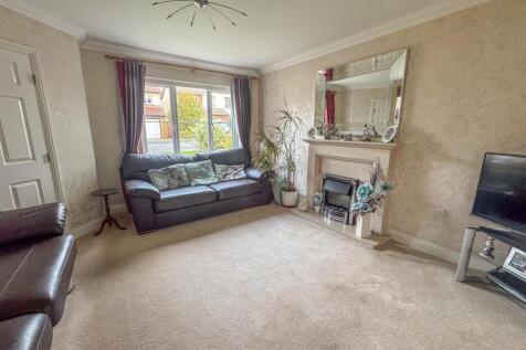 4 Clover Avenue  (2).jpg