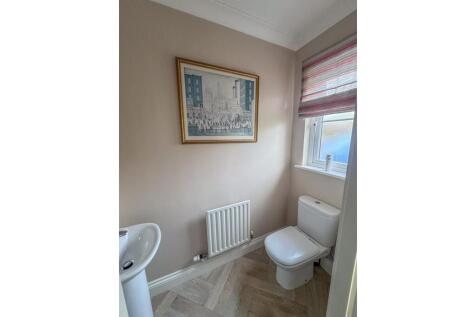 4 Clover Avenue  (4).jpg