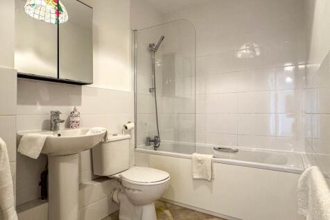 19 Eyreton Park, Crosby (5).jpg