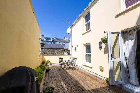 48 Derby Square (49).jpg