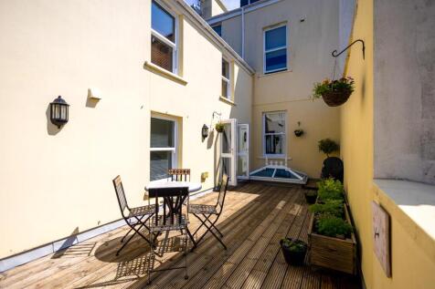 48 Derby Square (51).jpg