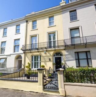 48 Derby Square (34).jpg