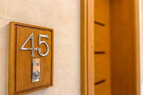 45 Majestic Apartments, Onchan (23).jpg