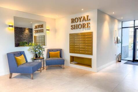 9 Royal Shore Apartments, Port Erin (1).jpg