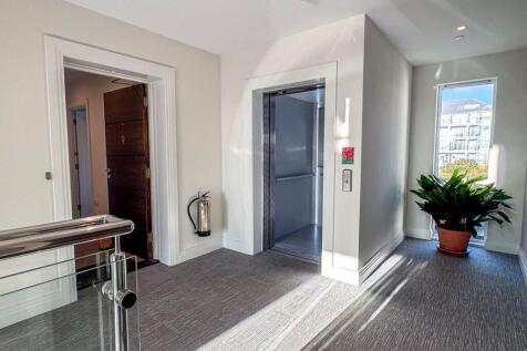 9 Royal Shore Apartments, Port Erin (13).jpg