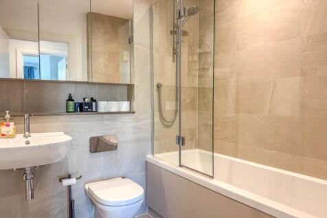 9 Royal Shore Apartments, Port Erin (9).jpg