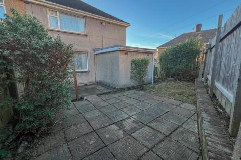 3 Ballakermeen ave-10.jpg