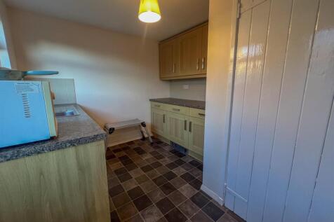 3 Ballakermeen ave-12.jpg