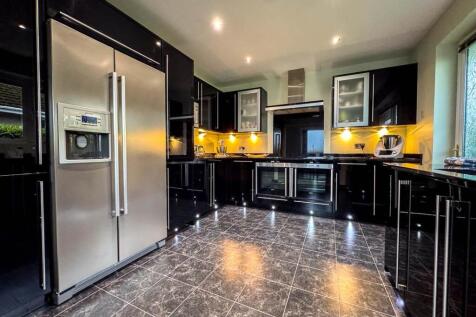 3 Glen Vine Park (23).jpg