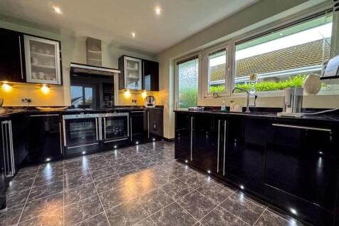 3 Glen Vine Park (22).jpg