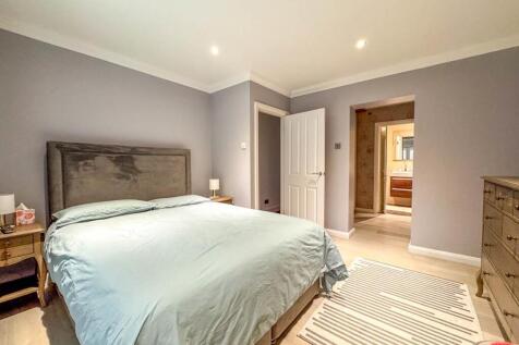 3 Glen Vine Park (5).jpg