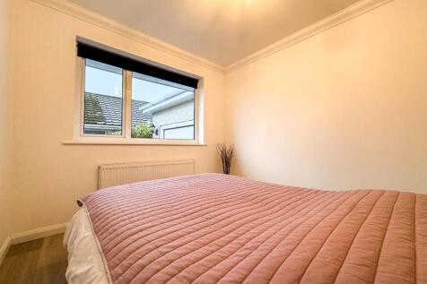 3 Glen Vine Park (11).jpg