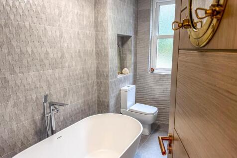 Wren House, Sulby (9).jpg