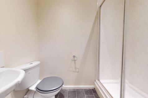 London Street Shower Room