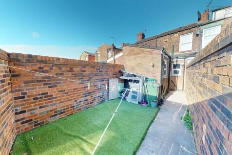 Fleet Lane Rear Garden