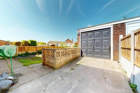 Standish Drive Garage