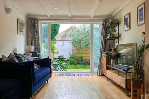 Property Image 9