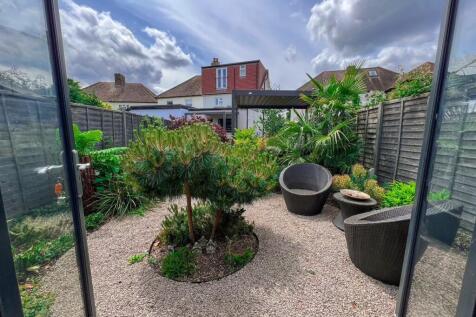 Property Image 37