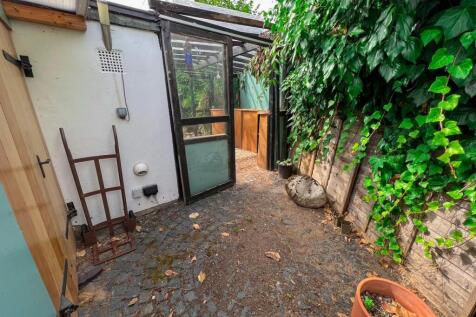 Property Image 35