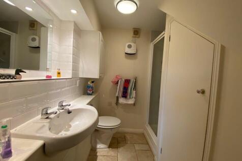 Downstiars shower room