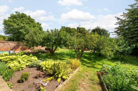 Estate Grounds
