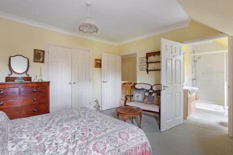 Bedroom/En-suite