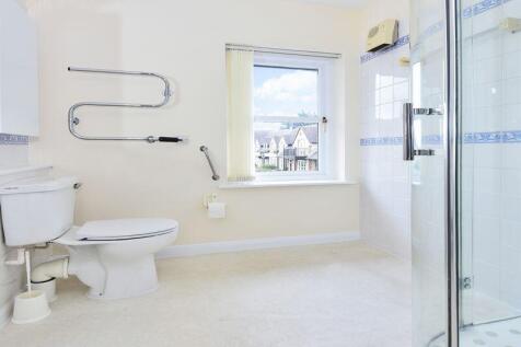 First floor shower room