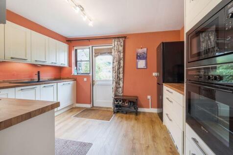 Kitchen 3