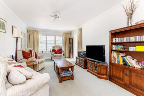 Living room 2