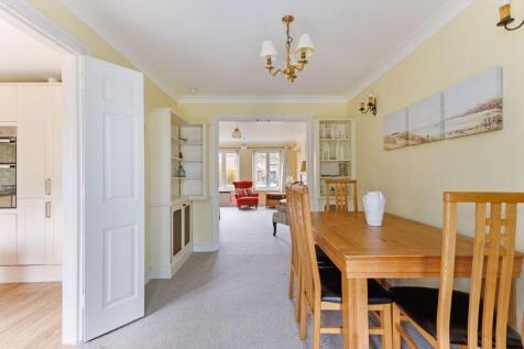 Dining to Sitting Room