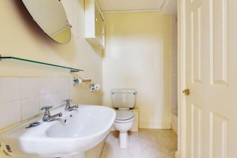 Cloak room