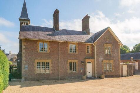 6 The Stables.