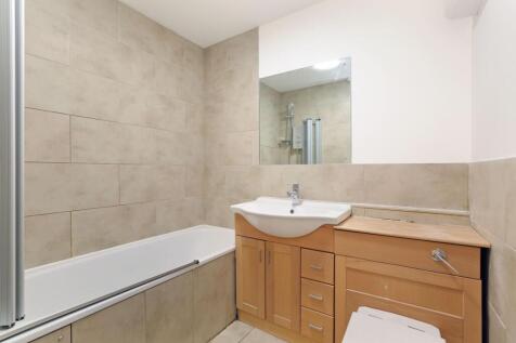Bathroom.jpeg