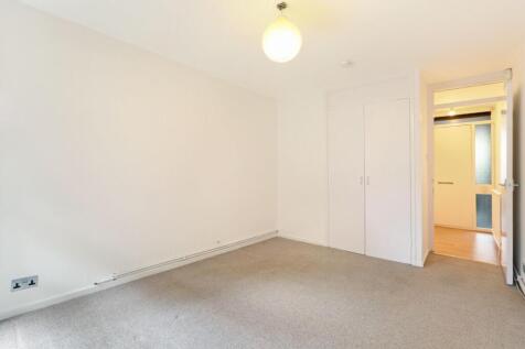 Bedroom ALT.jpeg