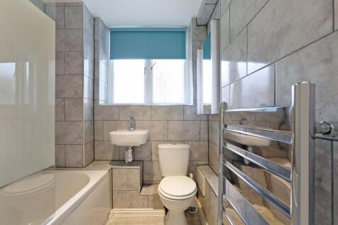Bathroom.jpeg
