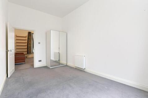 Bedroom 2.jpeg