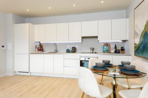Hendon Waterside - 2Bed Show Home
