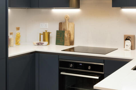 Kitchen Appliances - Hendon Waterside