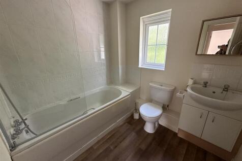 Bathroom.jpeg