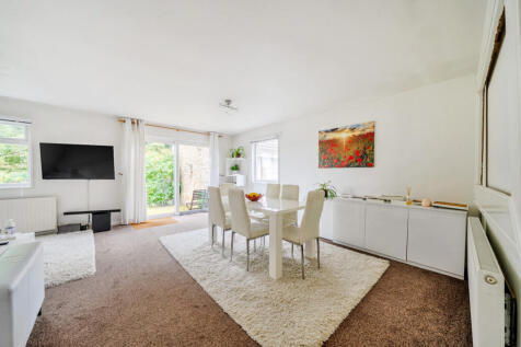 1319161-9-686d369...