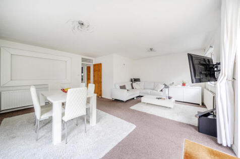 1319161-11-686d36...