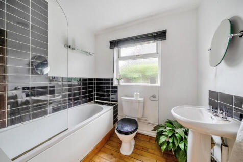 1319161-5-686d35d...