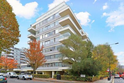 Imperial Court, Nw8