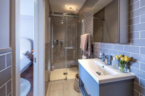 En Suite Shower Room